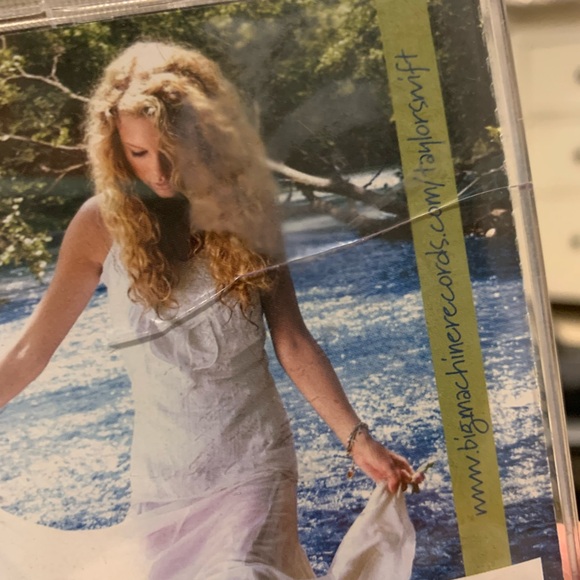Taylor Swift by Taylor Swift (CD, 2008) TESTED - Picture 3 of 8